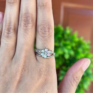 Sterling Silver Glass & Faux Diamonds Flower Ring
